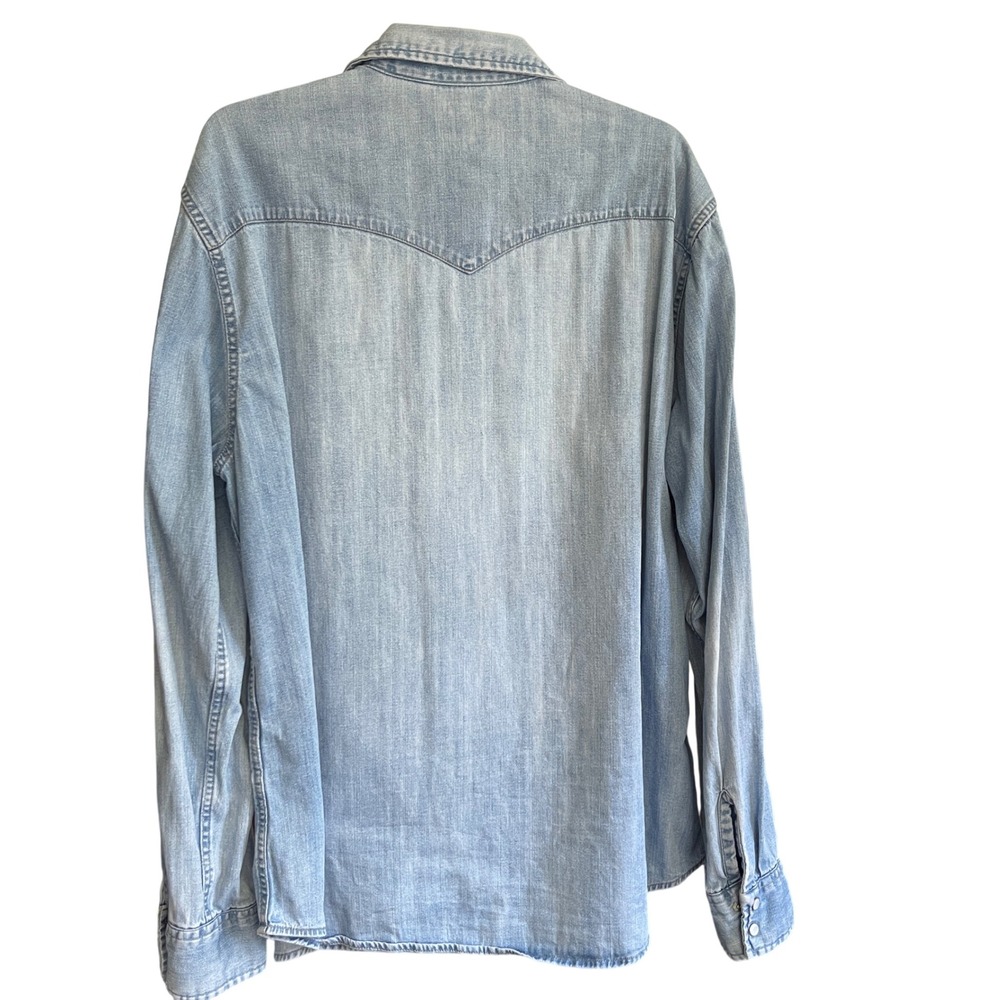 Levi's Iconic Western Denim Long Sleeve Snap Shirt Women XXL Light Vintage Wash - Picture 3 of 15